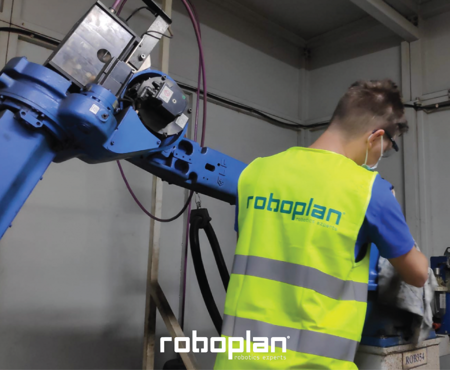EQUIPA DA ROBOPLAN REALIZOU MANUTENÇÕES PREVENTIVAS A MAIS DE 200 ROBOTS NO VERÃO DE 2021